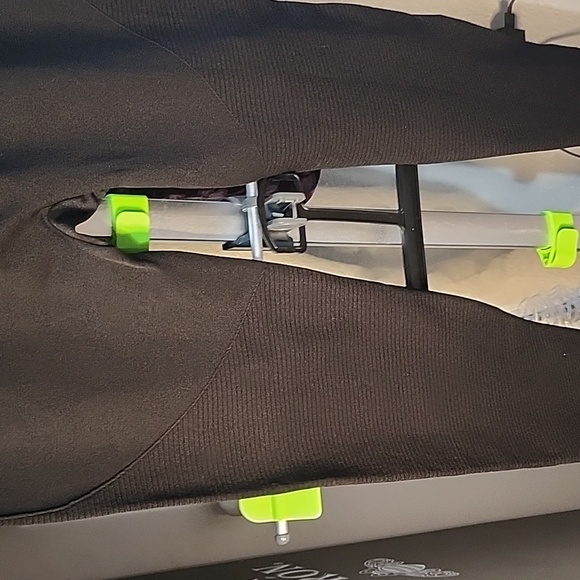 No boundaries  HIGH -RISE LEGGING  ANKLE LENGHT - Picture 10 of 16